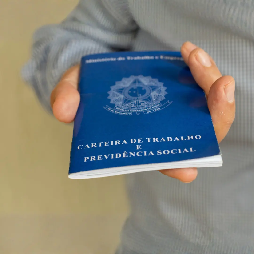 Desemprego ainda baixo e renda recorde desafiam Banco Central, avaliam economistas