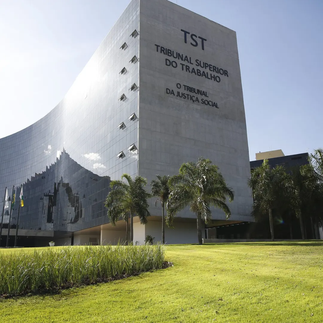TST reconhece que sindicato pode ajuizar dissídio coletivo se houver recusa arbitrária em negociar